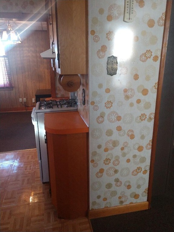 1253 N High St unit 2 South, Fall River, MA 02720 - photo 7