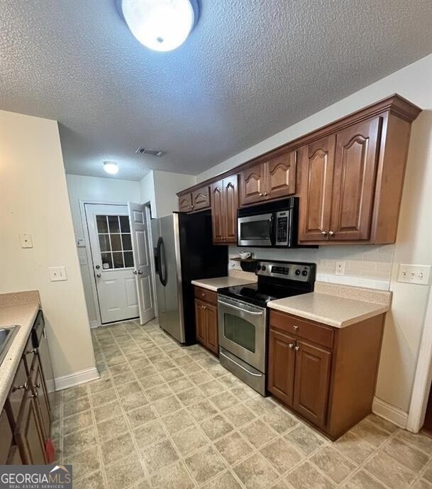 208 Sugarloaf Pkwy, Perry, GA 31069 - photo 4