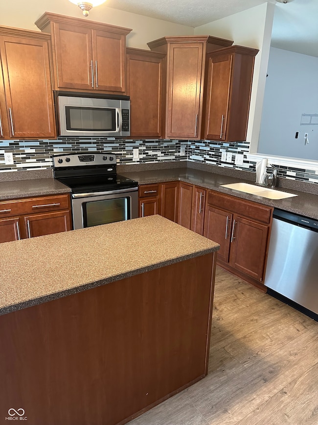 2278 Boneset Dr, Plainfield, IN 46168 - photo 3