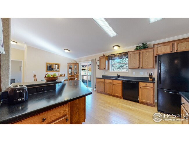 Large modern kitchen