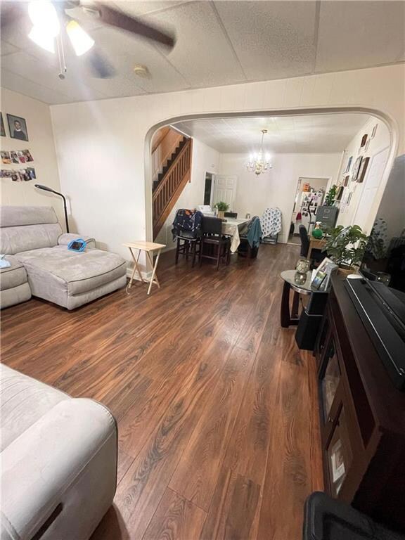 329 N 3rd St, Allentown, PA 18102 - photo 3