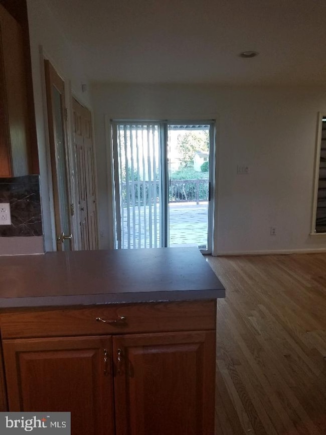 2125 Streamway Ct, Gwynn Oak, MD 21207 - photo 7