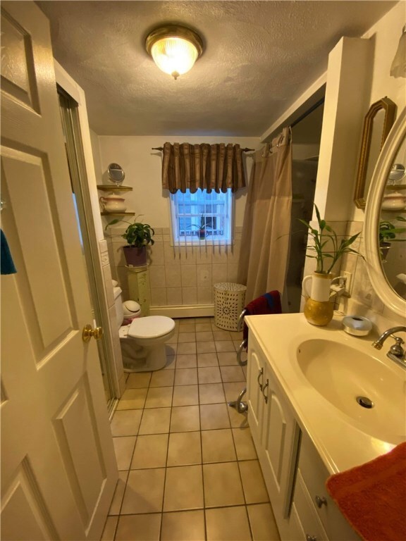 17 Barnes St, West Warwick, RI 02893 - photo 6