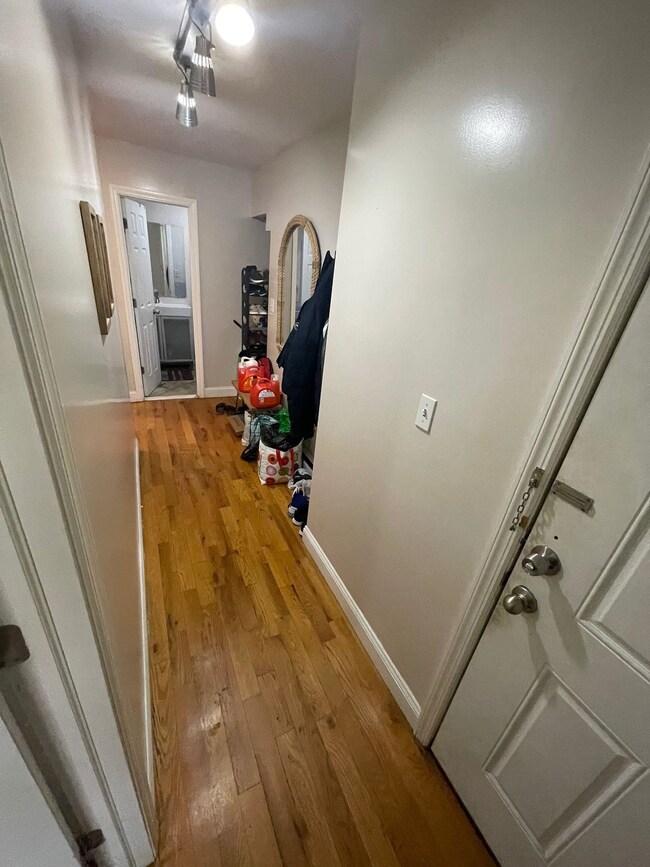 675 Summit Ave unit 1, Jersey City, NJ 07306 - photo 2