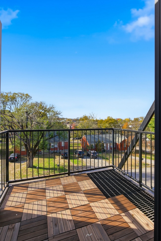 (waiting on remainder of flooring to finish balcony)