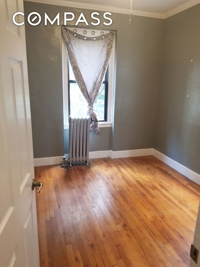 Acropolis Gardens unit 3H, Astoria, NY 11105 - photo 7