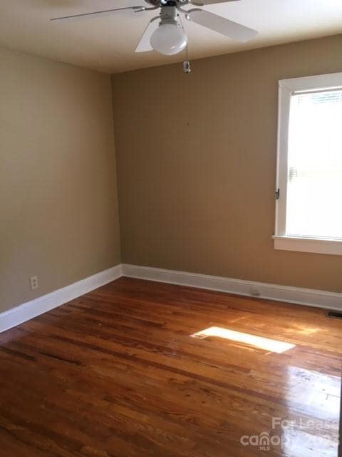 337 Westwood Dr, Statesville, NC 28677 - photo 6