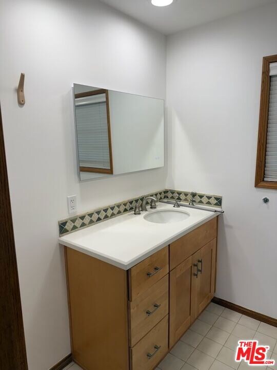 13901 Albers St, Los Angeles, CA 91401 - photo 6