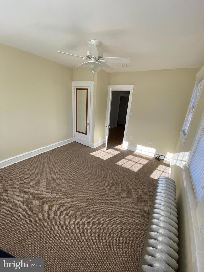 10 N 2nd St, Hammonton, NJ 08037 - photo 5