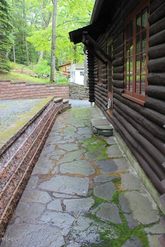 46 Paupack Point Rd, Hawley, PA 18428 - photo 4