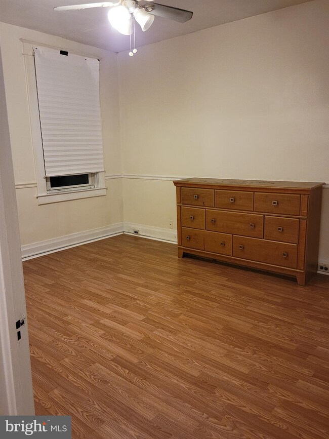 3000 Pelham Ave, Baltimore, MD 21213 - photo 6