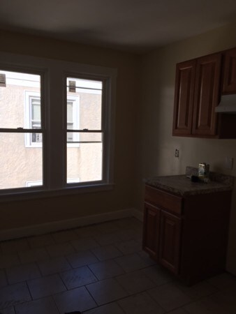 642 Belmont Ave, Springfield, MA 01108 - photo 6