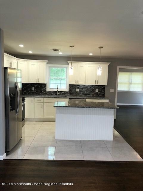 431 Cabot Kitchen 2