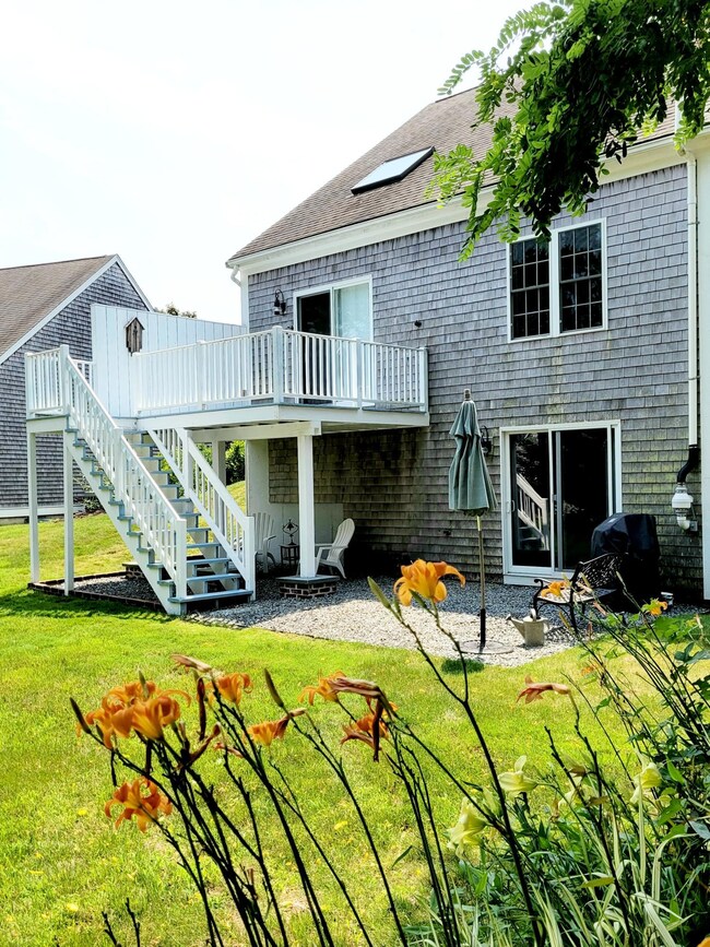 11 Stratford Ridge, Mashpee, MA 02649 - photo 3