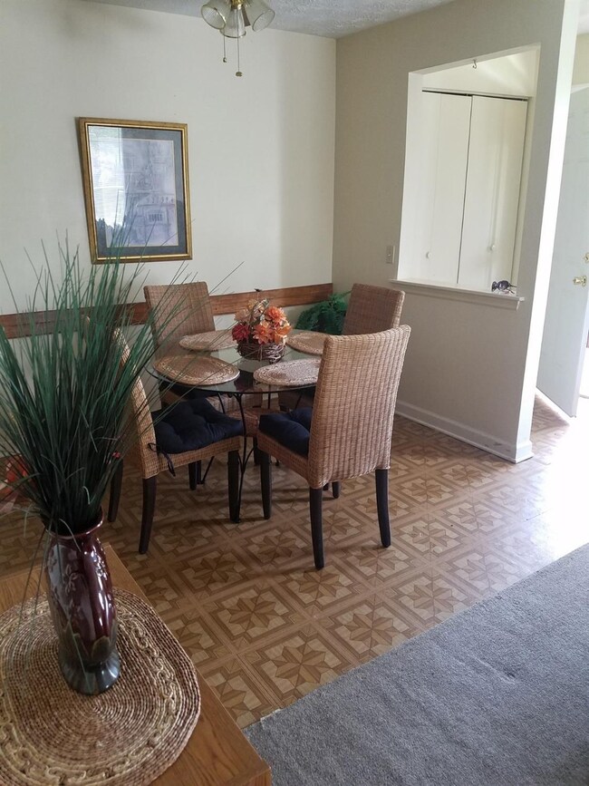 130 Tyler Ave unit 5, Harrodsburg, KY 40330 - photo 3