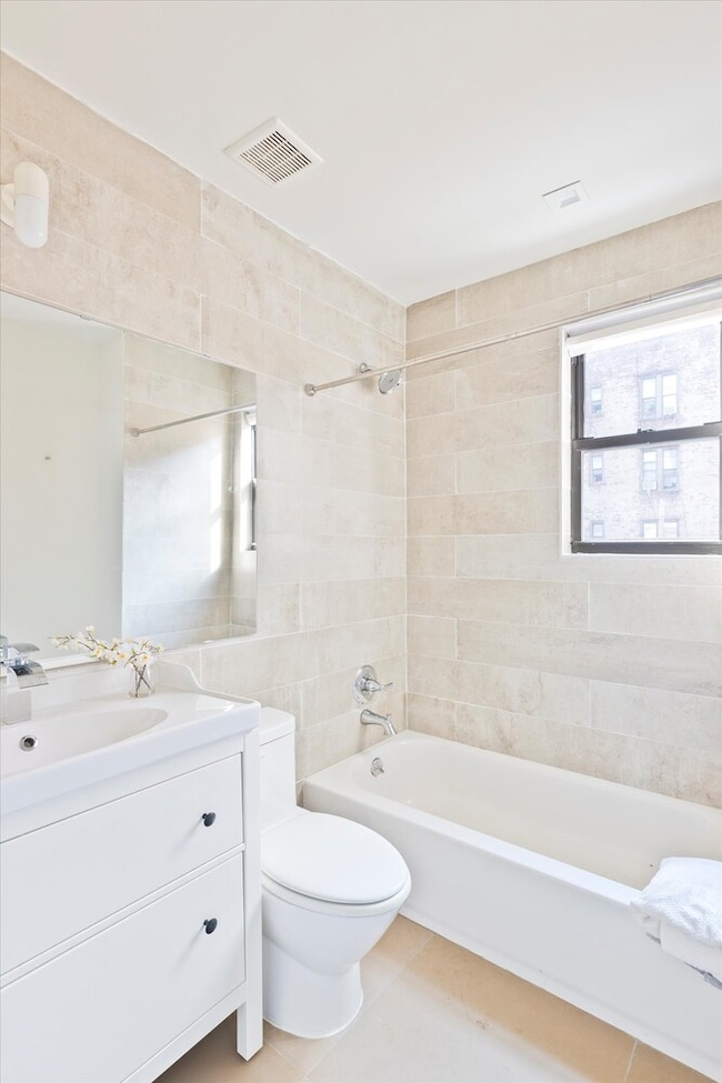 3014 Brighton 1st St, Brooklyn, NY 11235 - photo 4