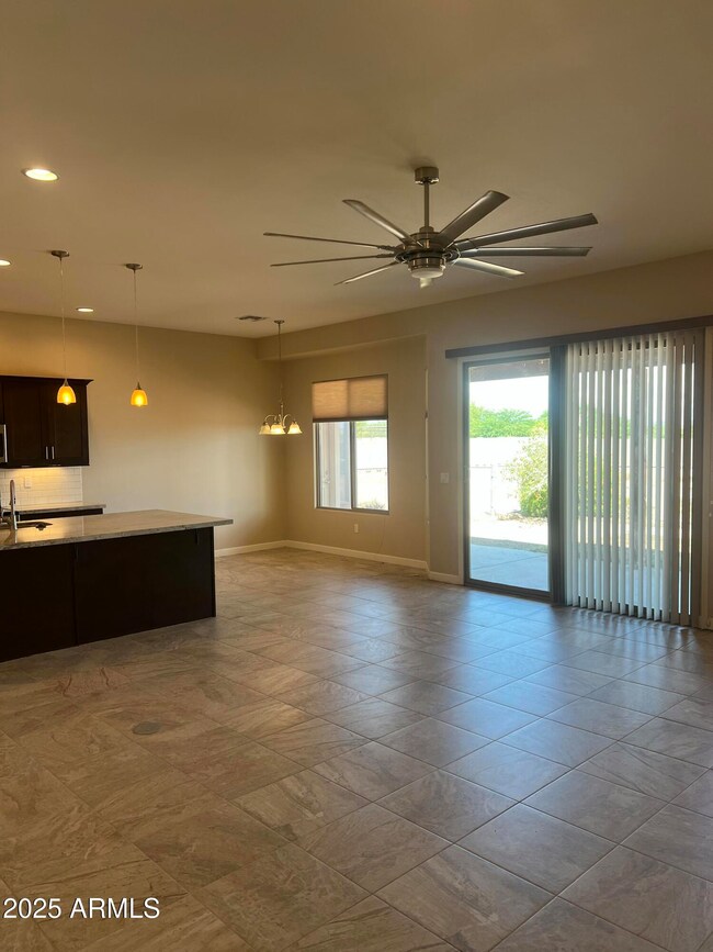 29109 N 227th Dr, Wittmann, AZ 85361 - photo 6