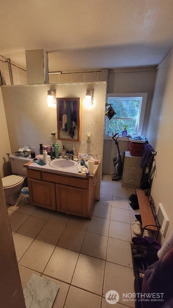 927 Clay Ave, Raymond, WA 98577 - photo 6