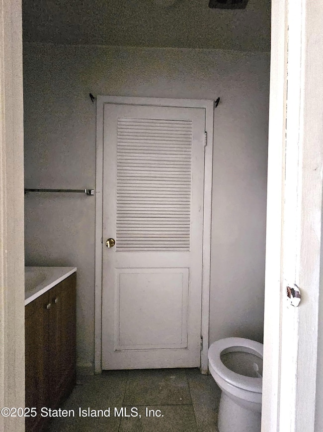129 Forest St, Staten Island, NY 10314 - photo 3