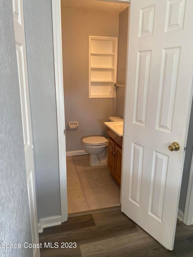 1493 Stanley Ln, Melbourne, FL 32935 - photo 5