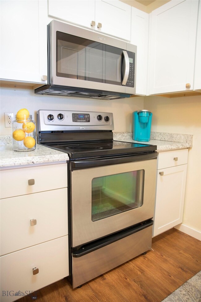 NEW Teal Keurig Included if under contract by XMAS