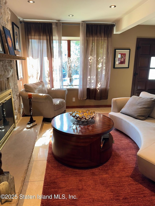 47 Vista Ave, Staten Island, NY 10304 - photo 4