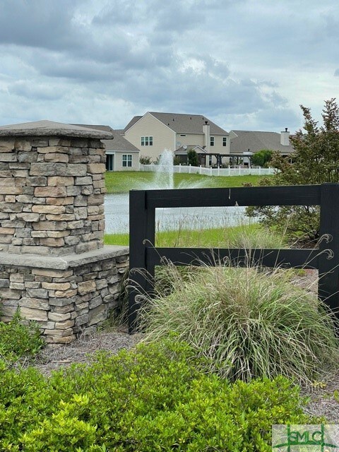Highland Square Entrance