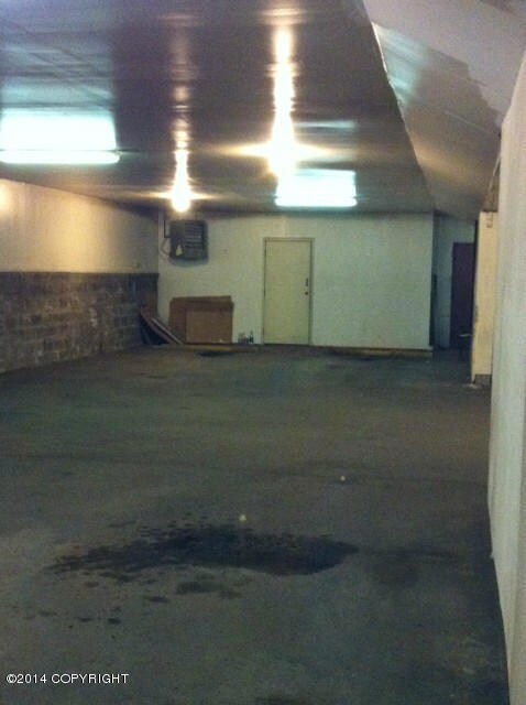 SENTRY GARAGE