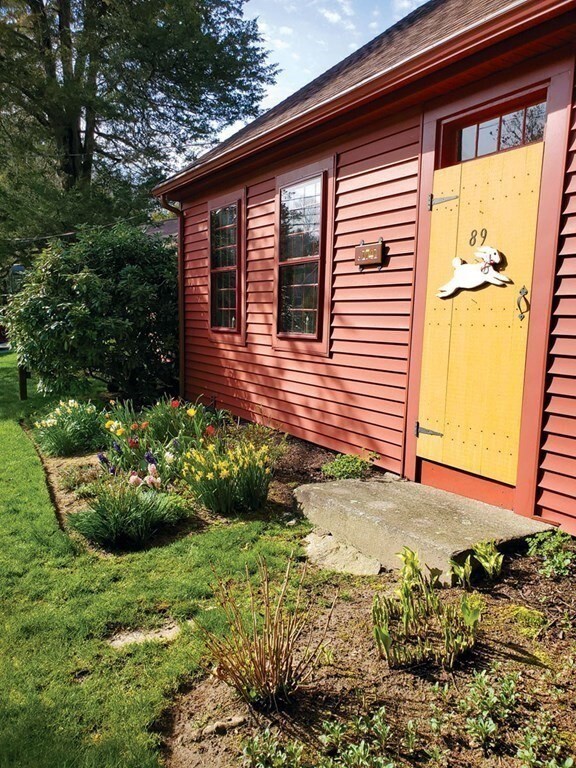 89 West St, Douglas, MA 01516 - photo 5