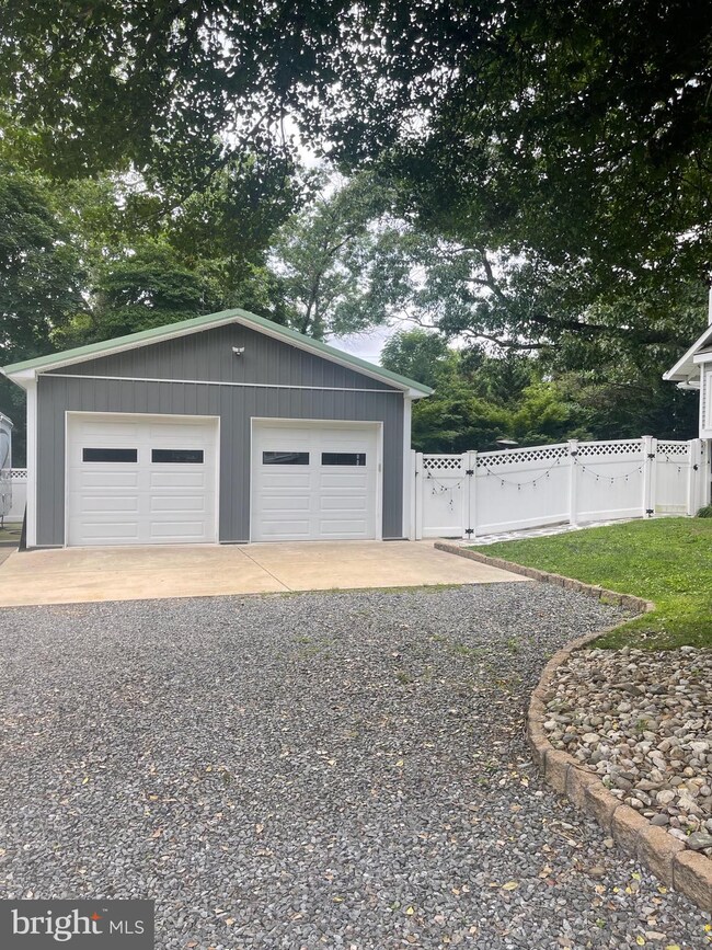 15 Morgan Ave, Palmyra, NJ 08065 - photo 2