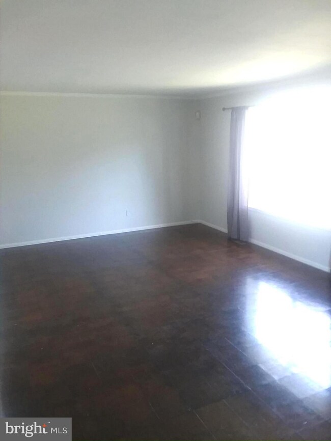 1408 Harford Square Dr, Edgewood, MD 21040 - photo 4