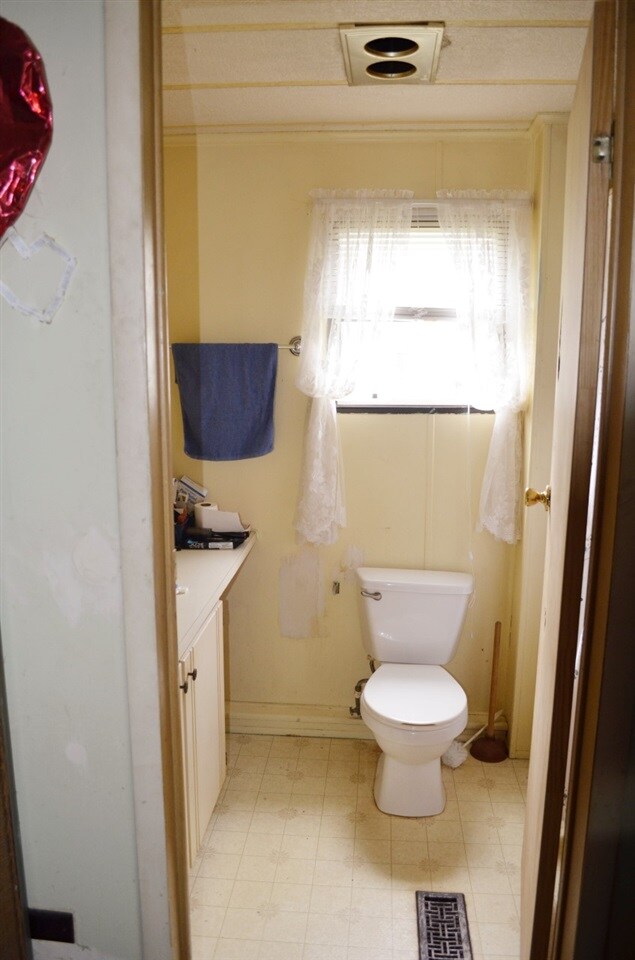 1007 Laurel, Charlestown, NH 03603 - photo 7