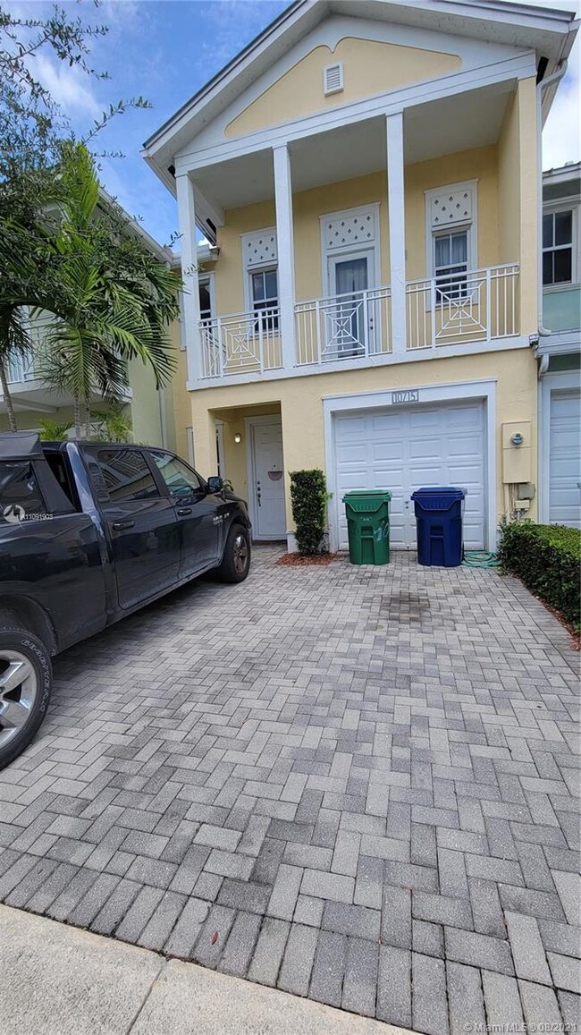 10715 NW 75th St unit 1, Doral, FL 33178 - photo 3