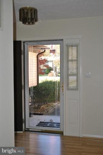 2929 Eutaw Forest Dr, Waldorf, MD 20603 - photo 4