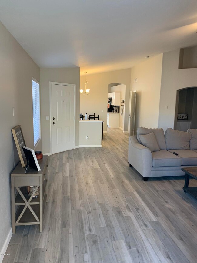 LIVING DINING