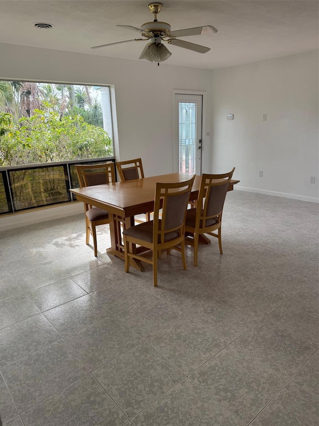 439 NE 33rd St, Boca Raton, FL 33431 - photo 5