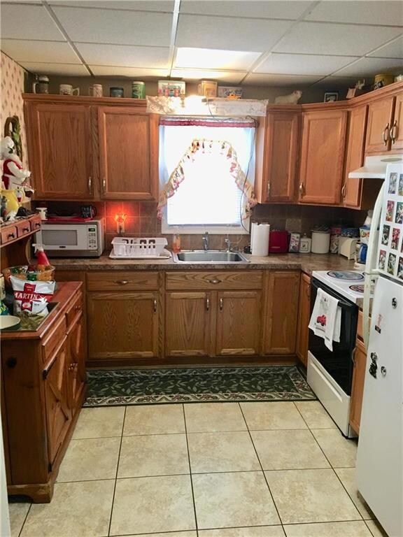 221 Main St, Walnutport, PA 18088 - photo 3