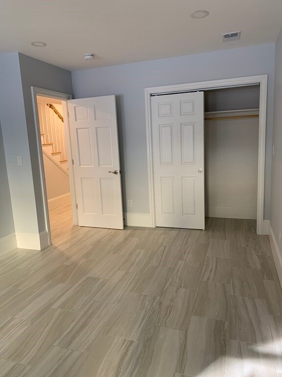 806 E 3rd St unit 1, Boston, MA 02127 - photo 6