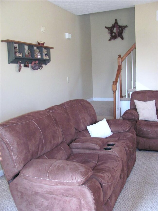 165 Southcreek Dr, Nicholasville, KY 40356 - photo 4