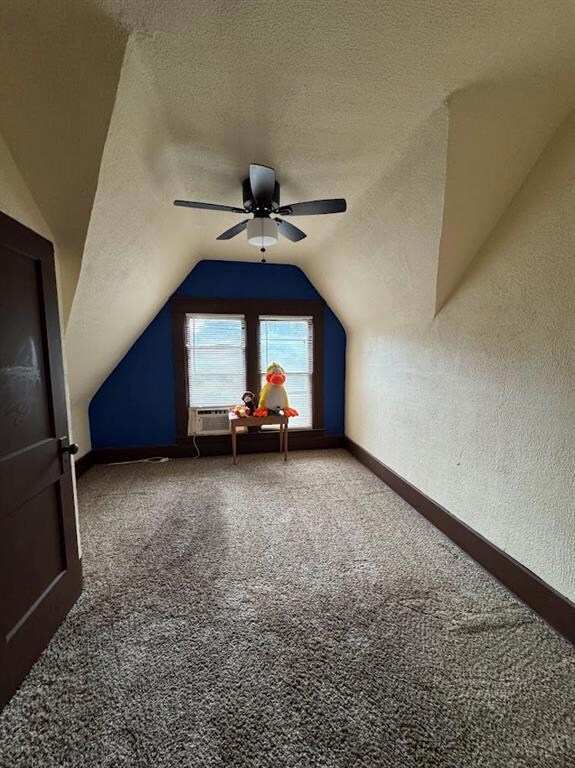 229 N Arapahoe Ave, Geary, OK 73040 - photo 7