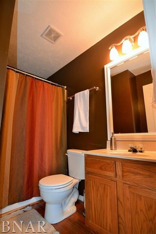 1128 Rader Run, Bloomington, IL 61704 - photo 5