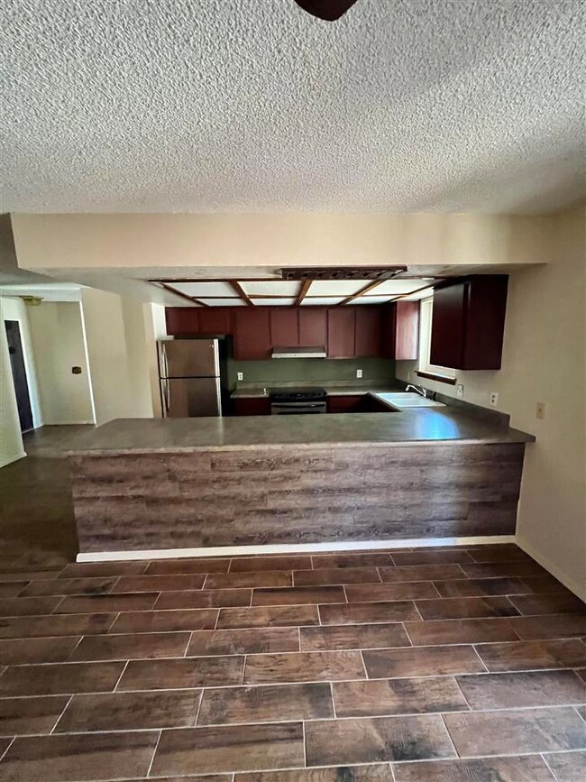 4460 W 14th Place, Yuma, AZ 85364 - photo 3