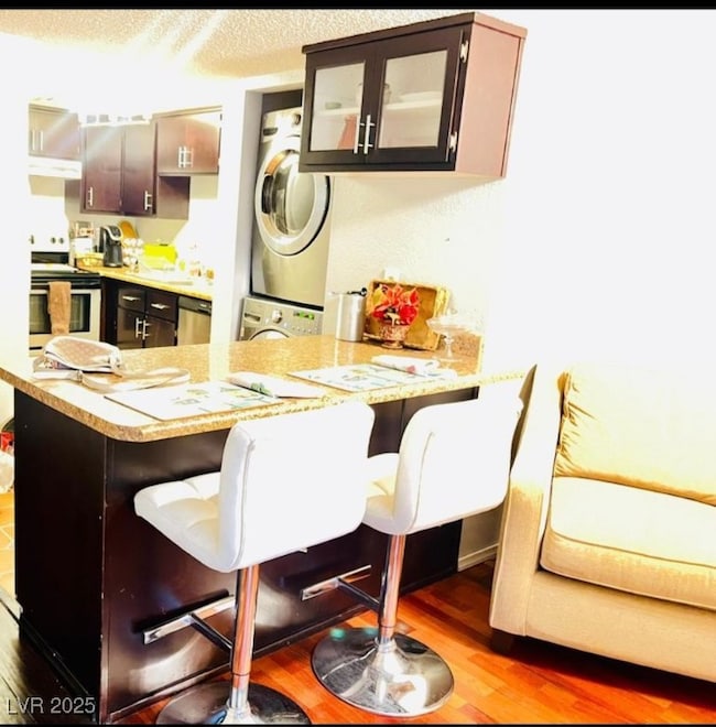 5701 Smoke Ranch Rd unit D, Las Vegas, NV 89108 - photo 4