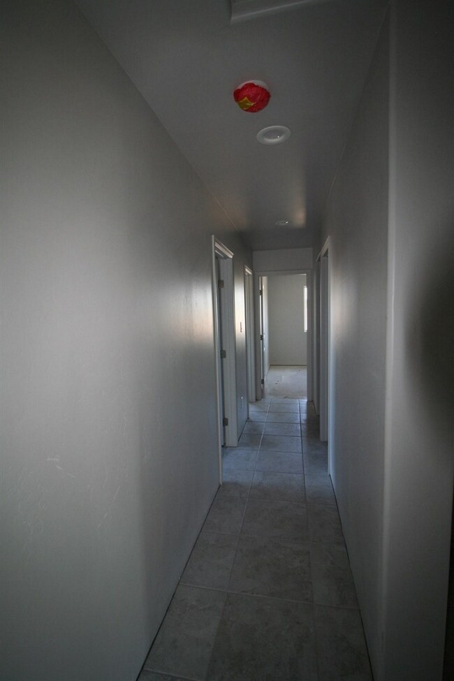 4267 W 11th St, Yuma, AZ 85364 - photo 2