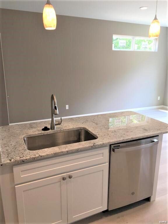 Easy to entertain and socialize from the kitchen i