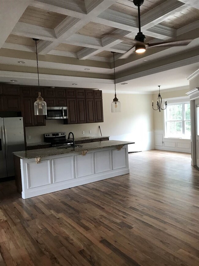 99 Churchill Dr, Crawfordville, FL 32327 - photo 2