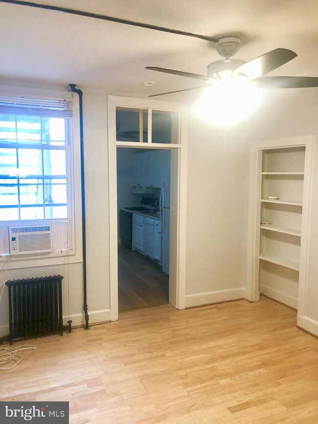 211 9th St, Laurel, MD 20707 - photo 4