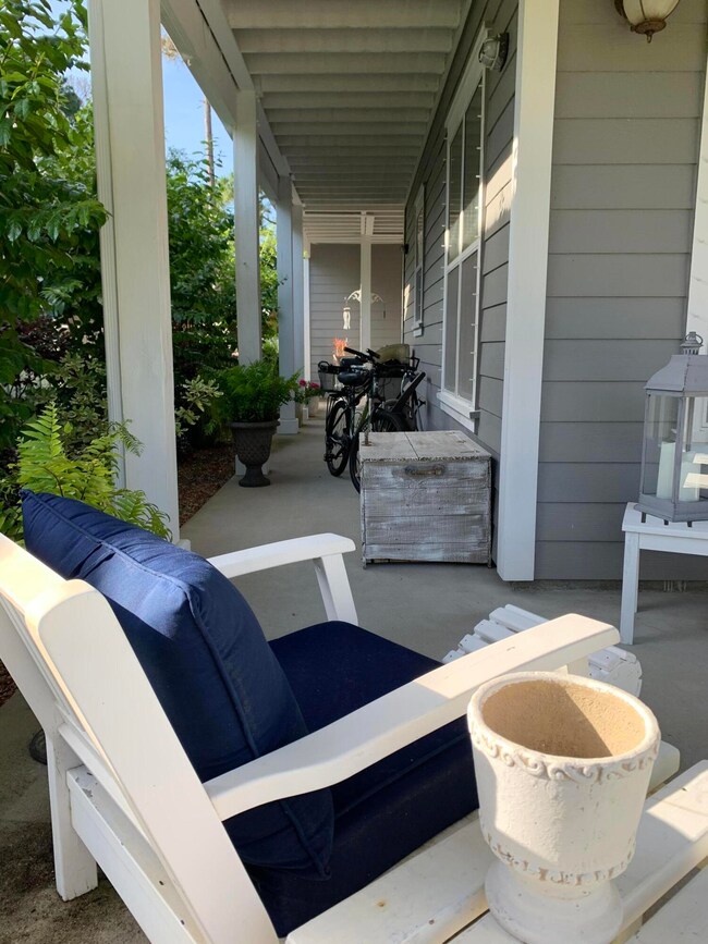 86ABC886-52C5-49B5-B02B-1542BE590A3C