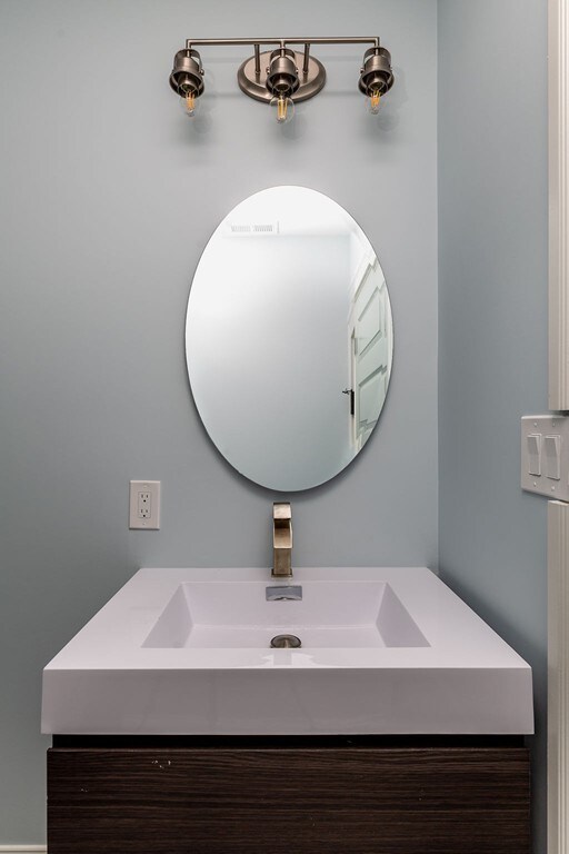 2 Harlem St unit 3, Dorchester, MA 02121 - photo 7