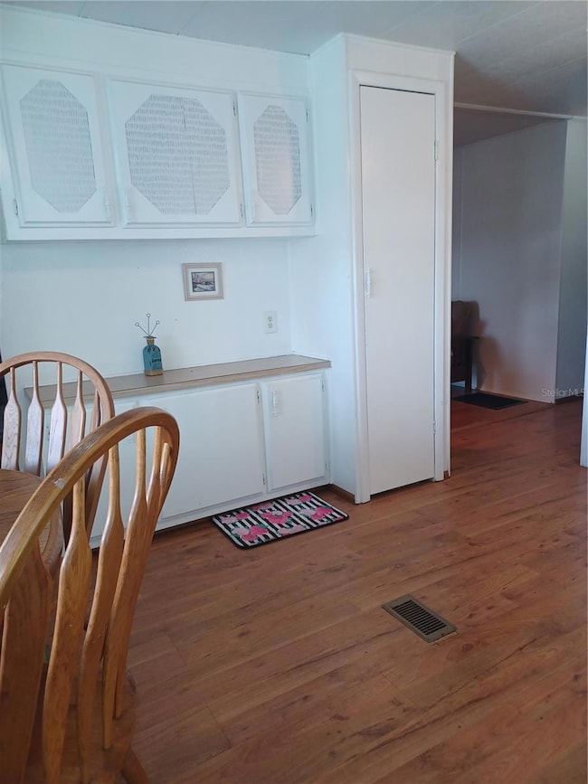 34620 Sweetpea Ln, Zephyrhills, FL 33541 - photo 5